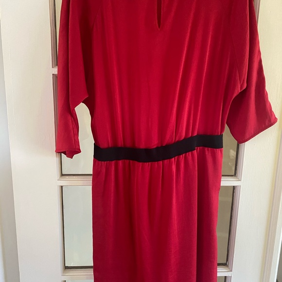 NWT BCBG MaxAzria Iselin Red Drape Front Dress - Picture 4 of 6